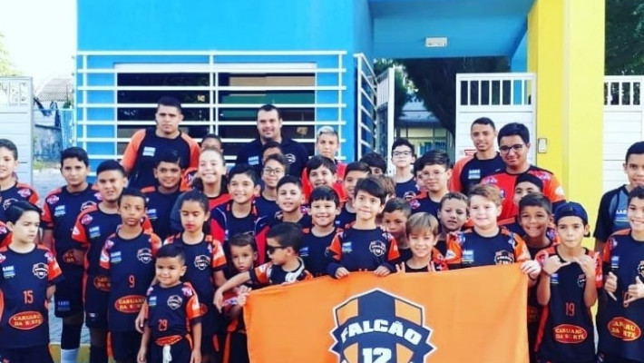 ESCOLINHA DE FUTSAL PARTICIPA DE AMISTOSO EM CAMPINA GRANDE