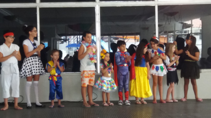 CONCURSO DE FANTASIAS INFANTIL ABRE CARNAVAL AABB