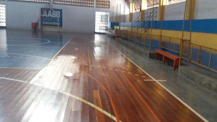 GINÁSIO ESPORTIVO GANHA REVITALIZAÇÃO