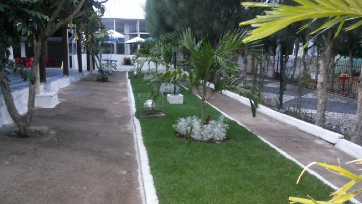 AABB RECEBE NOVA JARDINAGEM