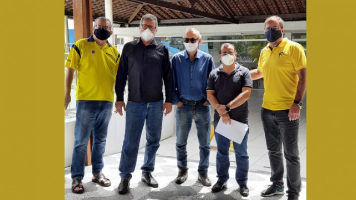 PRESIDENTE DA FENABB VISITA AABB CARUARU